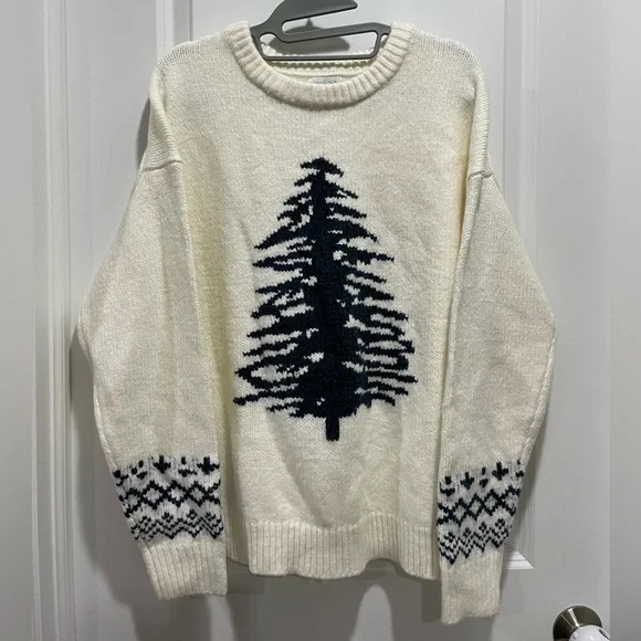 Sundance Cream and Navy Pine Tree Sweater Size Large - Picture 2 of 4